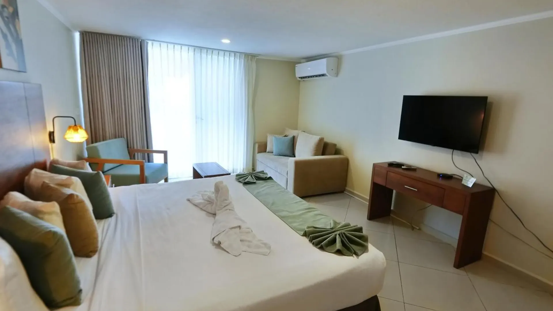 City Suites & Beach Hotel Willemstad