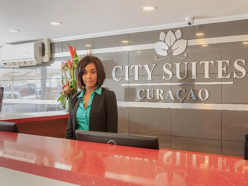 City Suites & Beach Hotel Willemstad 3*,