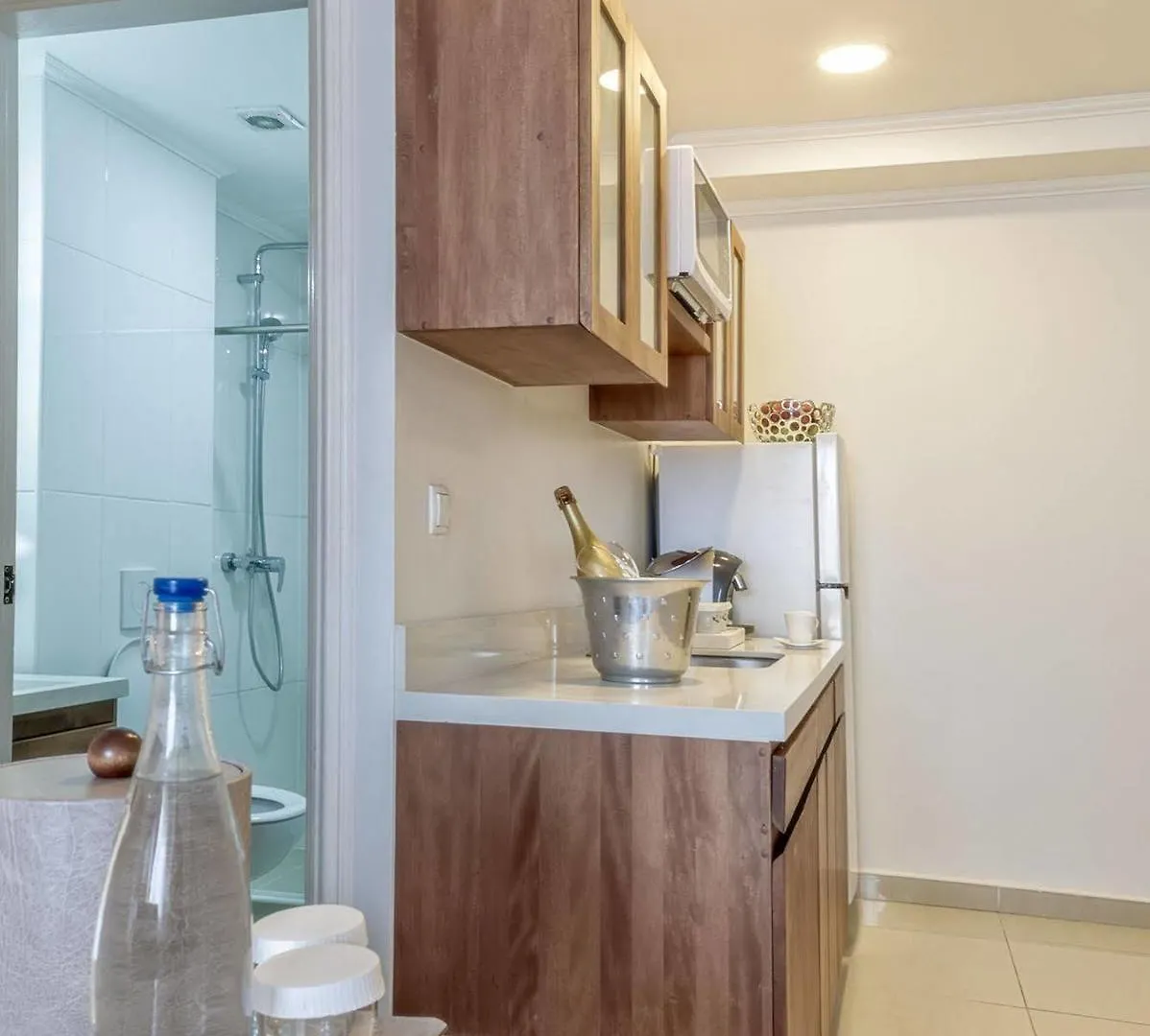 City Suites & Beach Hotel Willemstad