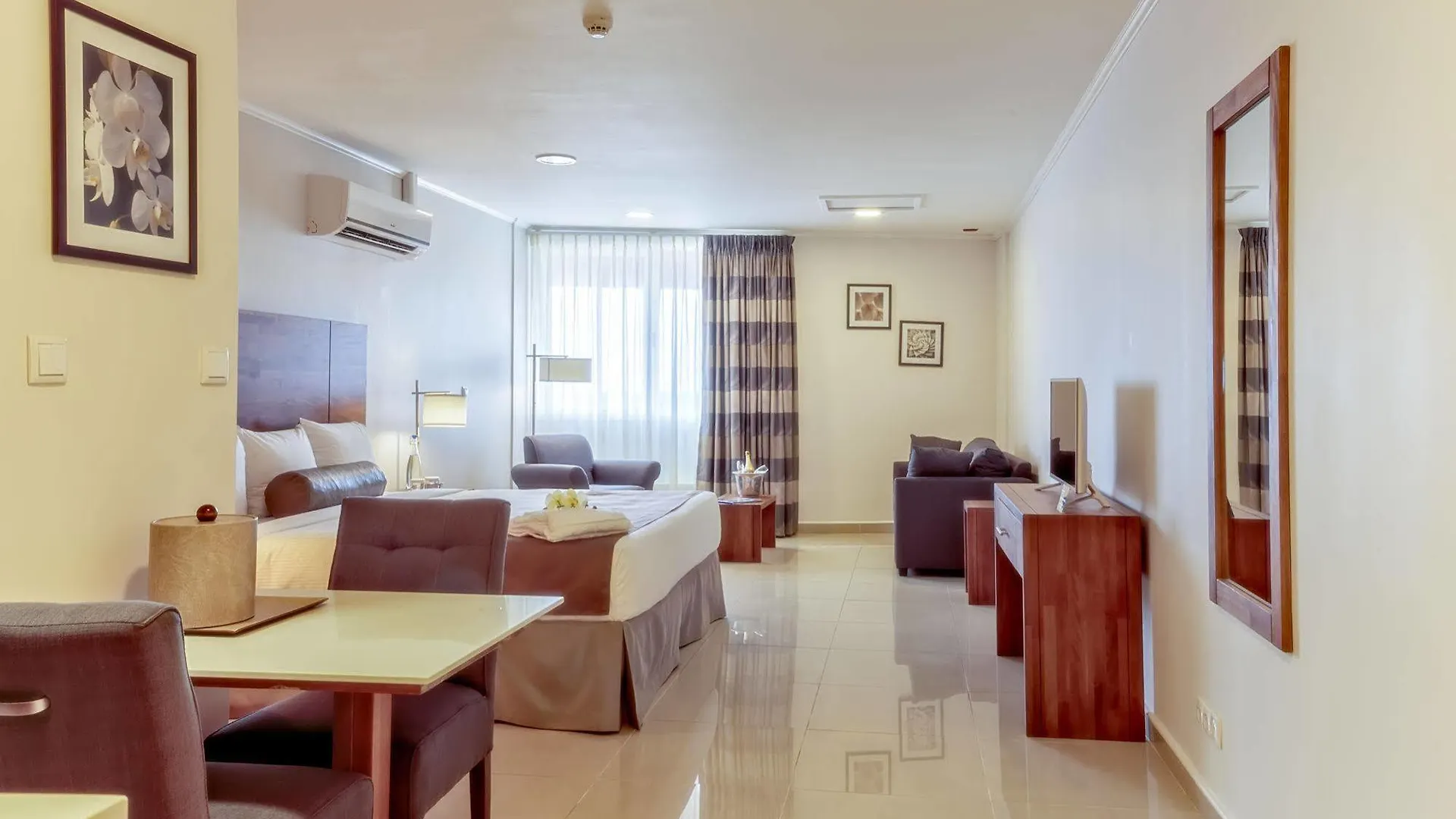 City Suites & Beach Hotel Willemstad