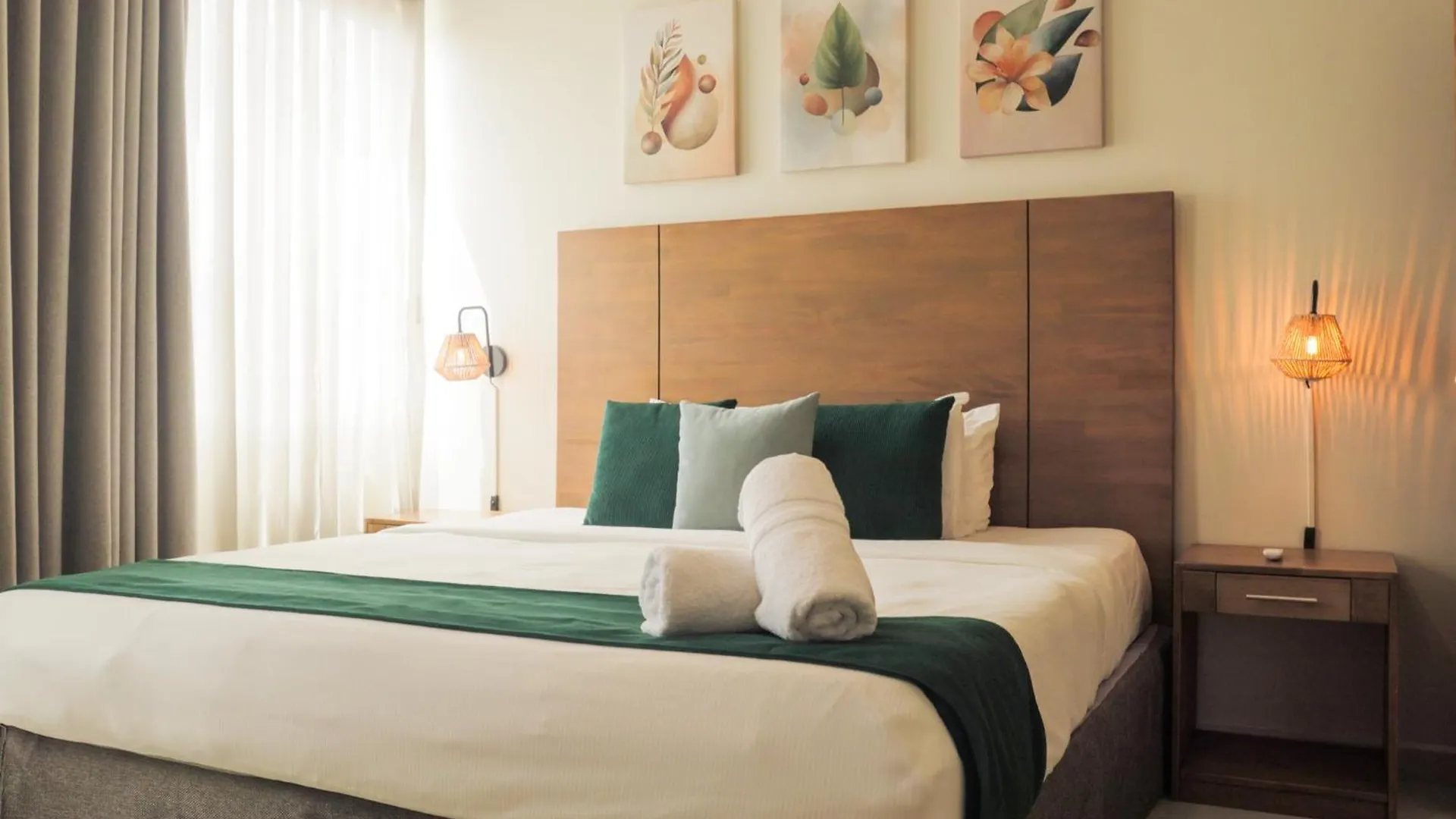 City Suites & Beach Hotel