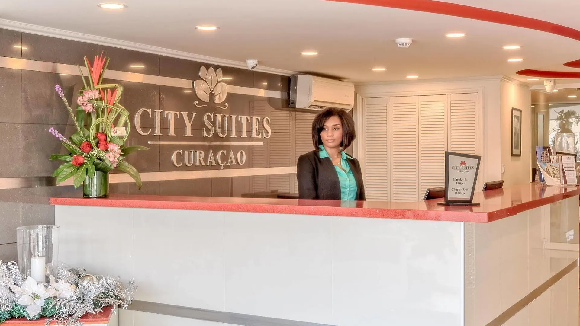 City Suites & Beach Hotel
